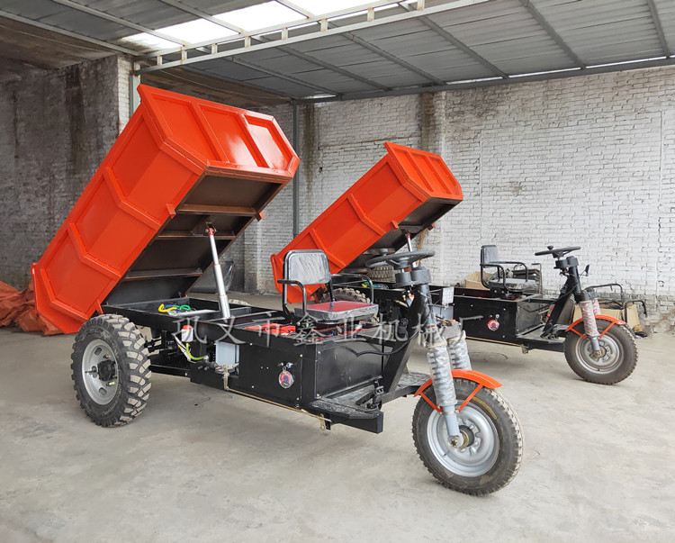 礦用電動(dòng)翻斗車出口持續(xù)進(jìn)行中 礦用電動(dòng)翻斗車出口持續(xù)進(jìn)行中