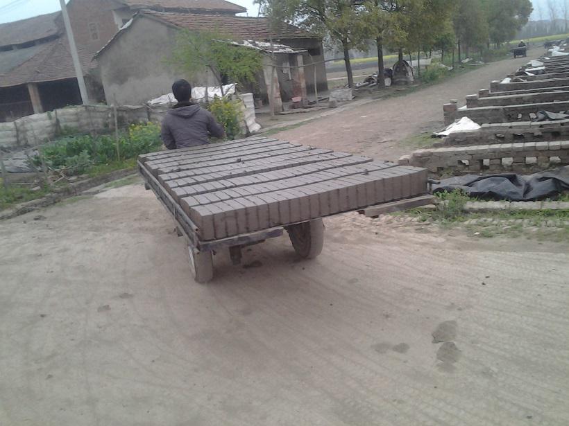運坯車使用現場